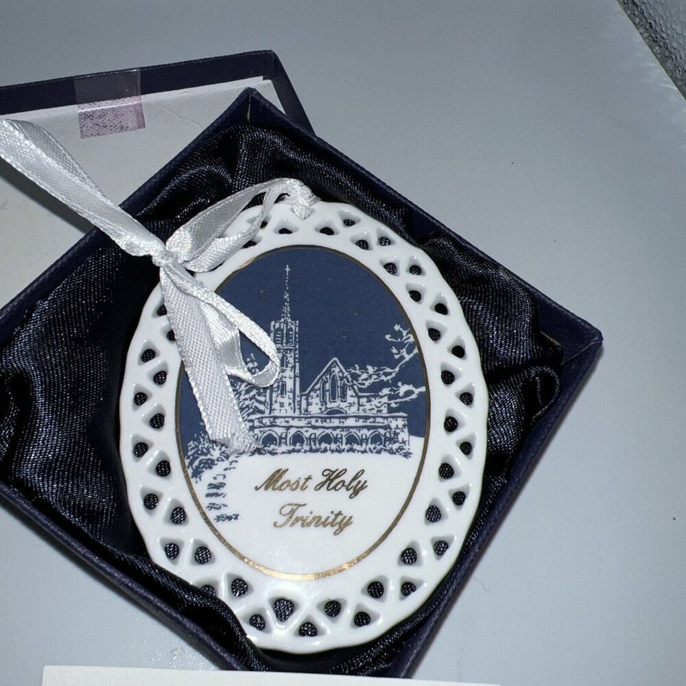 Holy Trinity Catholic Chapel Christmas Eve @ The Point Porcelain Ornamentp